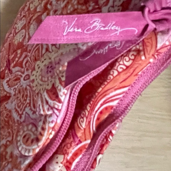 Vera Bradley 2 - Picture 3 of 6
